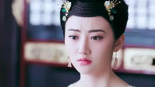 什么,景甜的双眼皮又变了
