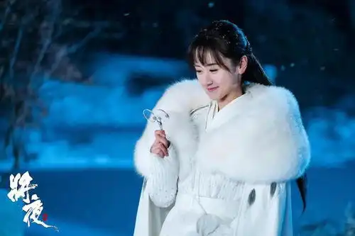 这9个古装女主是同个造型师刘亦菲梦华录美出圈,白鹿长月烬明华丽甜美
