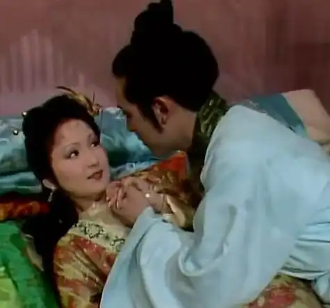 红楼梦中,平儿因何没能从通房丫头升为姨娘这才是真正原因