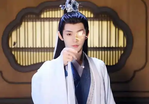 打造成第二个罗云熙,通稿都是艳压男主这次演的男二是人间理想
