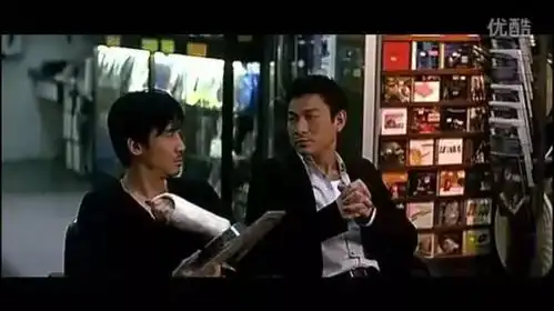 中央首座择一座小城,开一家小店
