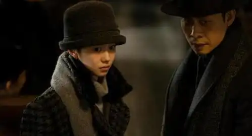 谋女郎各个都是天生丽质,张艺谋为何从不选择整容脸
