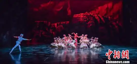 辛丽丽新时代更需要有讲述中国故事的芭蕾舞剧
