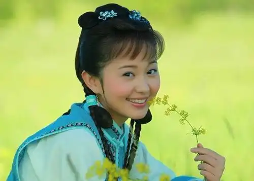 还珠格格被翻拍,11位颜值在线的古装美女,您最喜欢哪一位呢

