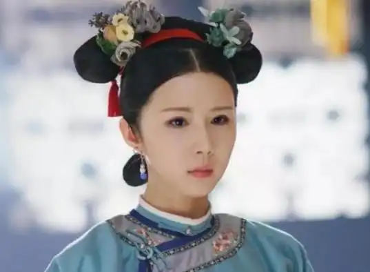 她是秦岚闺蜜,出道10年一直饰演配角,如今凭借两部戏终翻身
