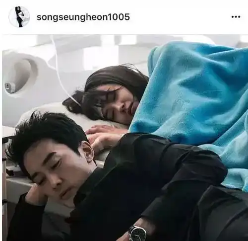 易烊千玺和关晓彤关系宋承宪跟别的女星搞暧昧,范冰冰弟弟选秀