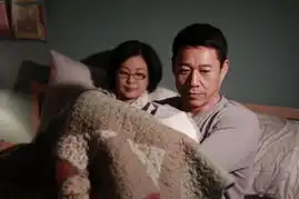 亲家过年18日映张丰毅演萌父笑翻蔡明文章