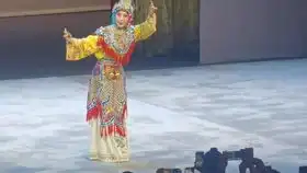 京剧女儿心李蔷华饰百花公主颖若馆主饰海俊
