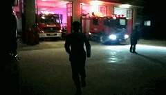 甜蜜暴击蓝朋友的求婚,总是惊喜又刺激