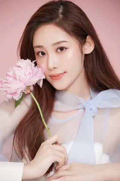 荣梓希燕云台置身漩涡步步惊心悲惨下线
