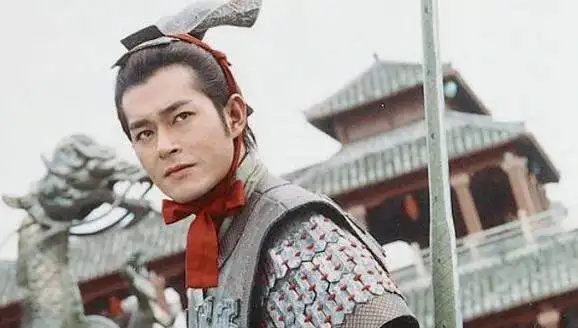 古天乐又做大事了香港基层演员一人发9千,真不愧是古校长
