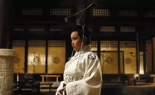 陈凯歌之子陈飞宇脱胎换骨闯江湖将夜天王影帝老戏骨保驾护航
