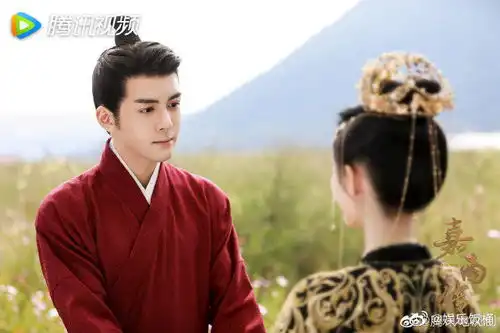 鞠婧祎曾舜晞嘉南传花海剧照
