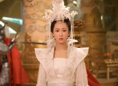 锦觅香蜜沉沉烬如霜豆瓣又涨了0.1分7.8了34.5w人评分,香蜜女主黑男二粉香蜜黑真可笑