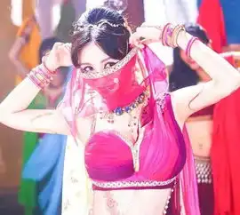 柳岩印度化身妖娆舞娘,引得众人狂叫