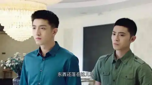 重温你和我的倾城时光厉致诚来婚纱店找林浅,没想到林浅跑了
