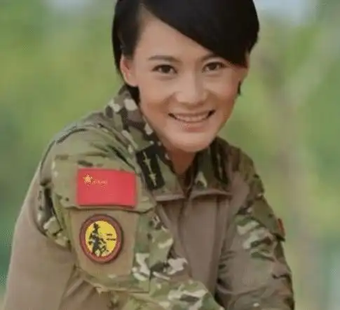 电视剧我是特种兵中,这几位女演员居然都是真的军人