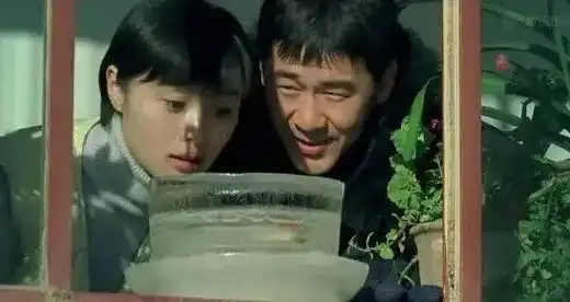 别骂了,她不是小三