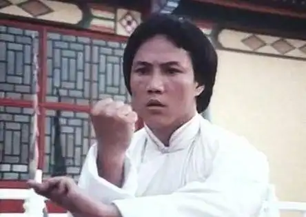 黄元申选择出家,真的是因为赵雅芝吗深扒其削发为僧的隐秘
