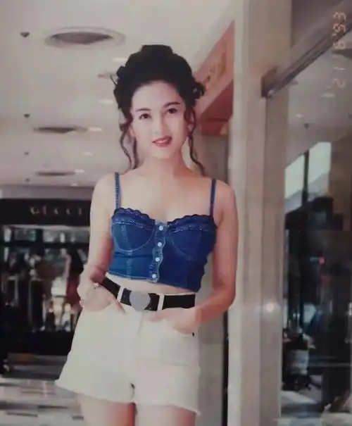 还是忘不了蜜桃成熟时的经典片段
