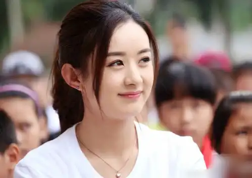 高清镜头下最真实的赵丽颖,肤色暗黄还有小皱纹,工作太拼了么