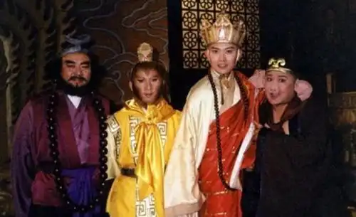 西游记后传20年后,曹荣再演悟空被嘲,黑子再扮无天获好评
