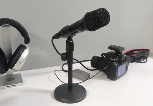 让你拥有一个令人惊喜的声音,不妨试试麦拉达q3电容麦克风
