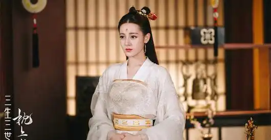 新疆美女比拼,个个都是盛世美颜,迪丽热巴佟丽娅摄人心魂