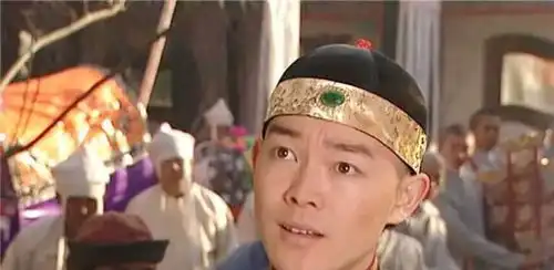 雍正临死前赐死一人,让乾隆稳坐江山60年,自己却背负千古骂名
