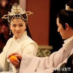 王珂晒老婆刘涛与胡歌接吻照网友笑称醋坛翻了