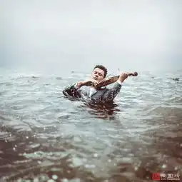 rosiehardy的超现实主义梦境