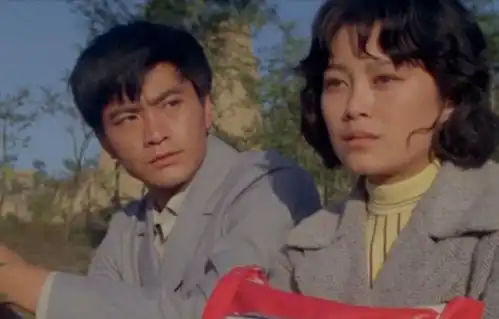 央视又拿到流量密码,继人世间后,年代大戏人生之路开播