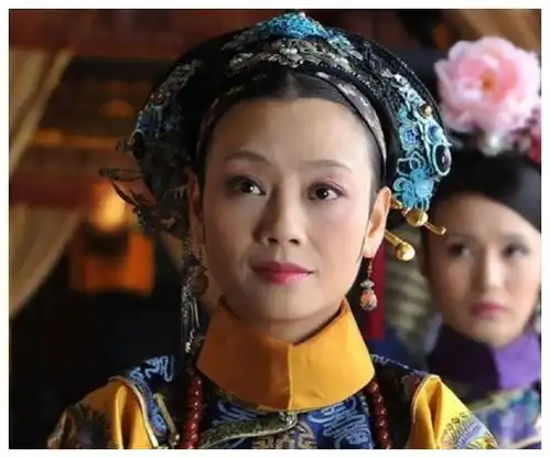 甄嬛传敬妃和端妃为何总会在关键的时刻对熹妃出手相救