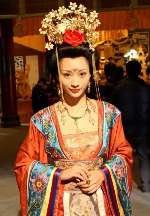 杨贵妃秘史中,杨贵妃与武惠妃,你更喜欢谁
