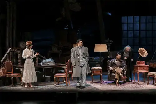 阿瑟米勒剧作代价首次来到中国,何冰自导自演
