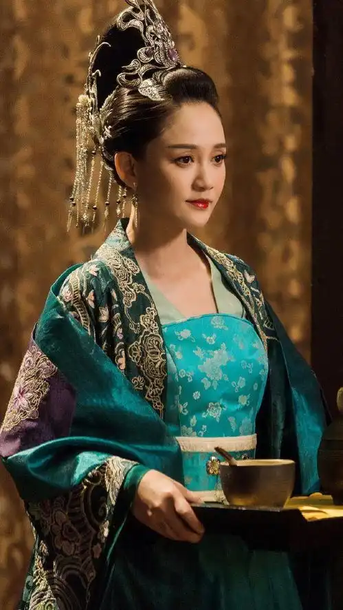 孤独皇后与宣华夫人的权力角逐