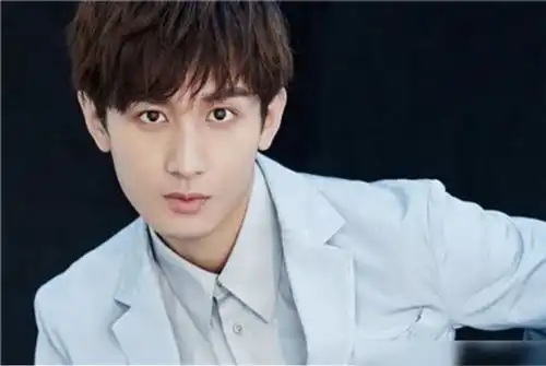 9月待播剧,罗云熙杨洋邓伦,谁将接棒成毅成为9月新男友
