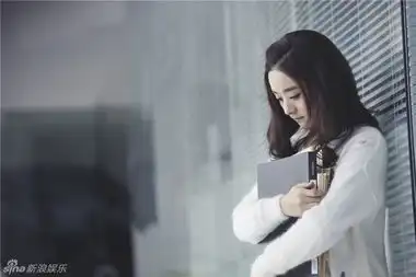 组图杉杉来了赵丽颖呆萌吃货的美食情缘
