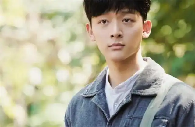 乔家的儿女二强爱上大十几岁的师傅,被拆散后还是在一起了
