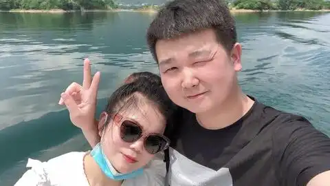 卫星航拍浙江杭州千岛湖和湖北黄石仙岛湖,哪个更为壮观