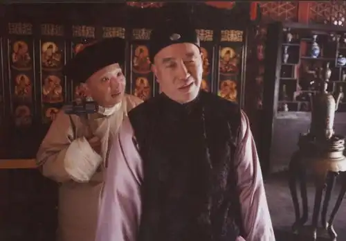 李莲英墓,并未被盗,为何棺材却移动了