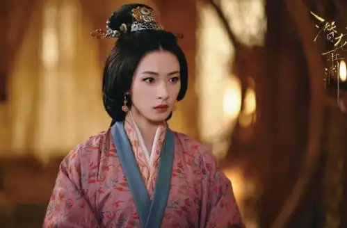 万茜三国机密剧照
