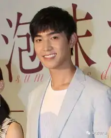 818吃播界里的大胃王网红们,胡吃海喝还能又美又瘦,是真能吃还是靠催吐