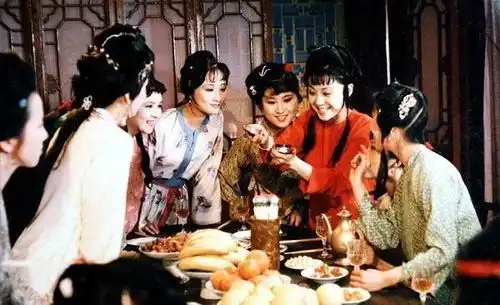 王熙凤权利和手段十分了得,为何会死于小小的血山崩