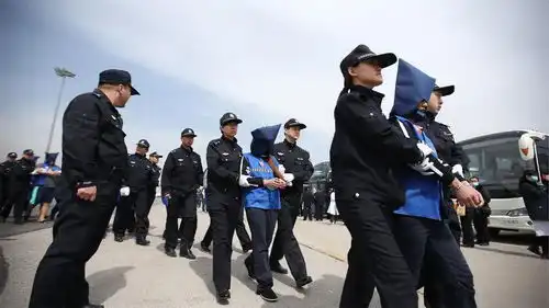 西方为台湾犯罪分子洗地,bbc彻底沦为反华工具,成为正义的敌人
