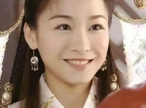 风云中幽若扮演者拍戏被男星打成重伤,留后遗症被迫退圈
