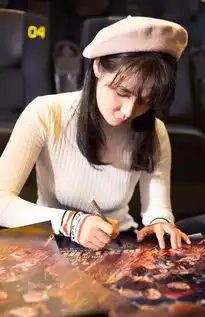 魏允熙黄金兄弟广州发布会鬼马俏皮演唱岁月鎏金直