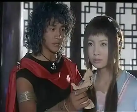 风云步惊云太重儿女情长,为楚楚退隐江湖,把绝世好剑扔了