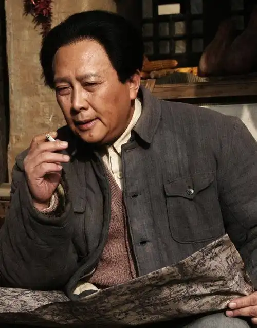 国家一级演员唐国强,前妻为什么上吊自杀7岁女儿说出痛心真相
