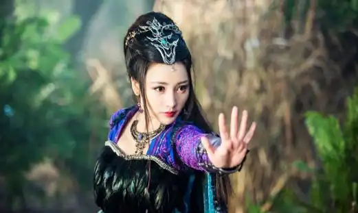 别再说秒杀柳岩了凭剧照就能走红的她,颜值身材好得没话说
